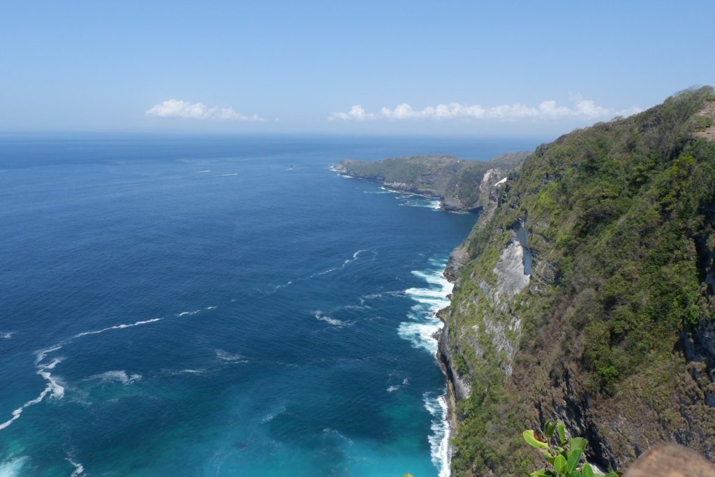 Flight Delays to Sumba: Why You Need Buffer Days